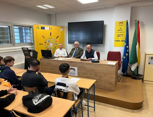 La FAA refuerza su compromiso con la formación en motorsport en las Jornadas Técnicas FP-Empresa del IES Zoco